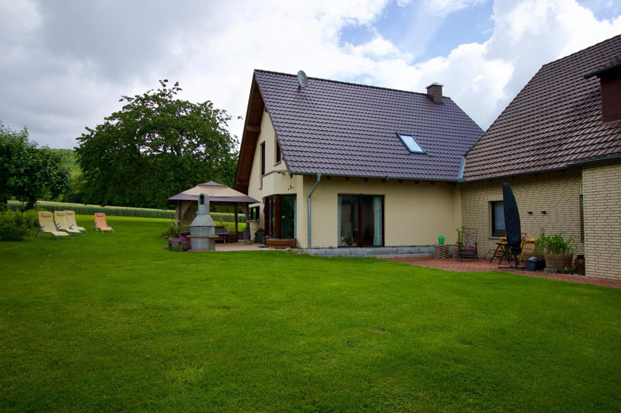 Ferienhaus Plattenberg บาดเอินเฮาเซน ภายนอก รูปภาพ