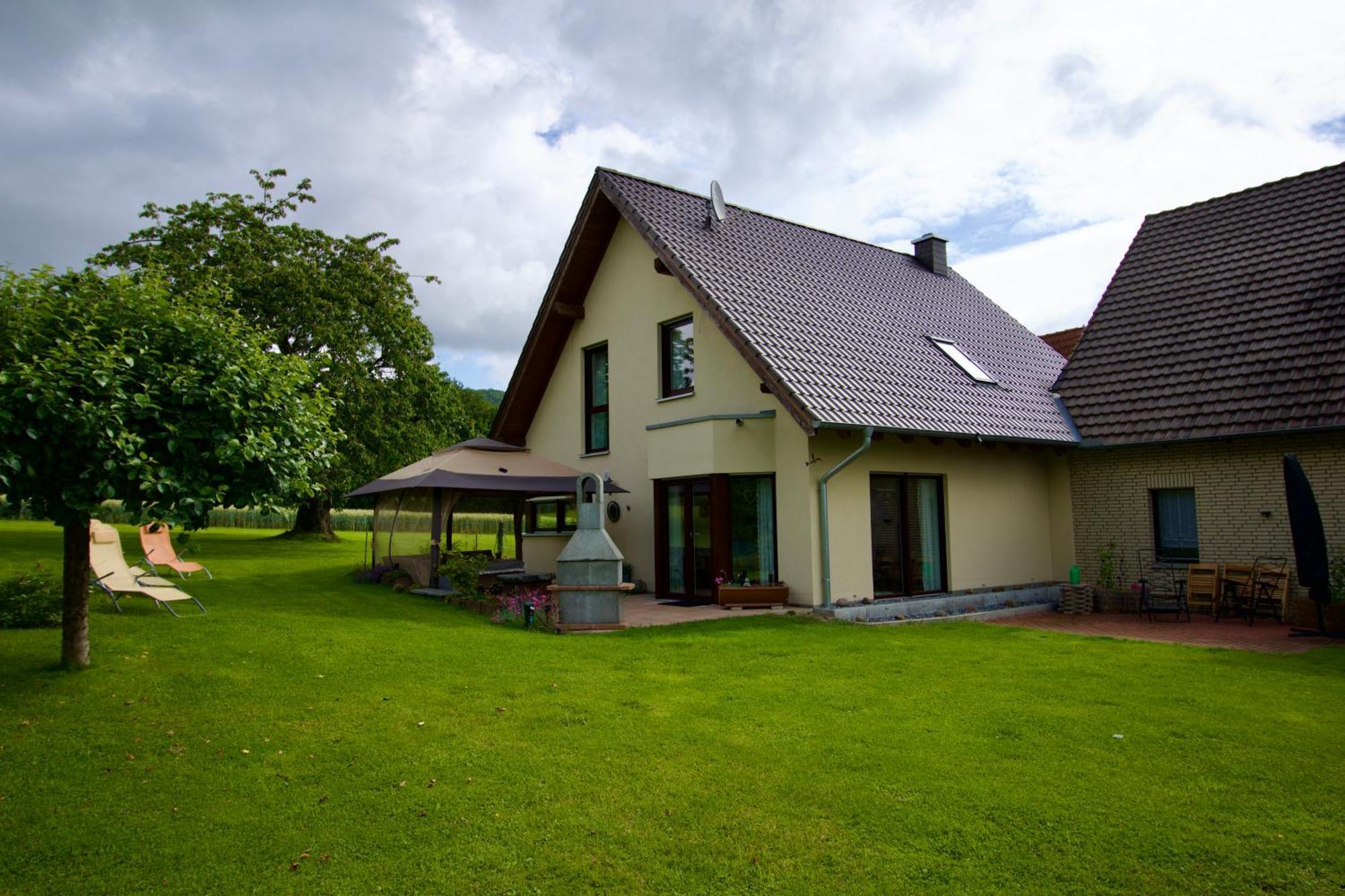 Ferienhaus Plattenberg บาดเอินเฮาเซน ภายนอก รูปภาพ